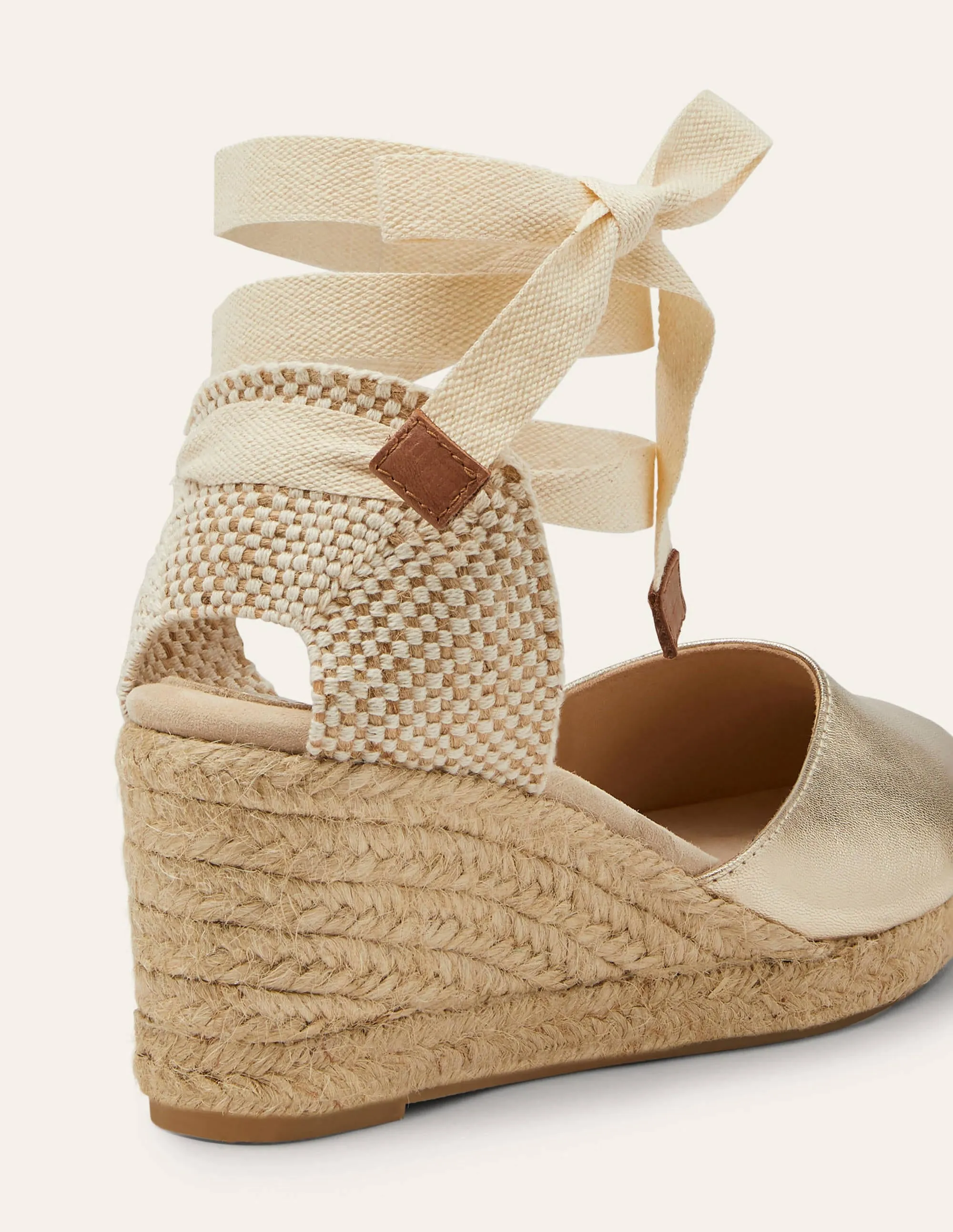 Cassie Espadrilles mit Keilabsatz-Blassgold-Metallic
