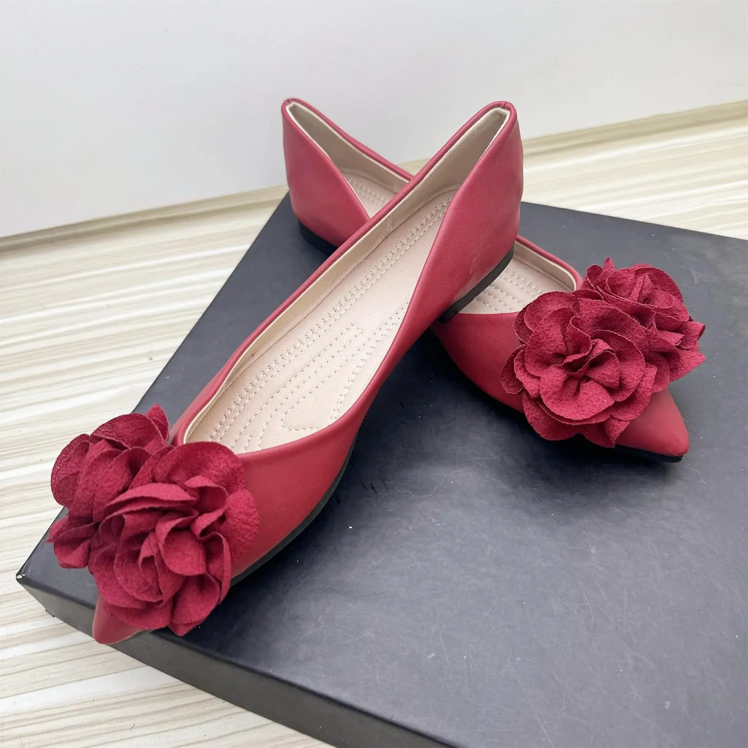 Dear Time Women's Flower Ballets Pointed Toe Flat Dressy Shoes Slip on Casual Flats