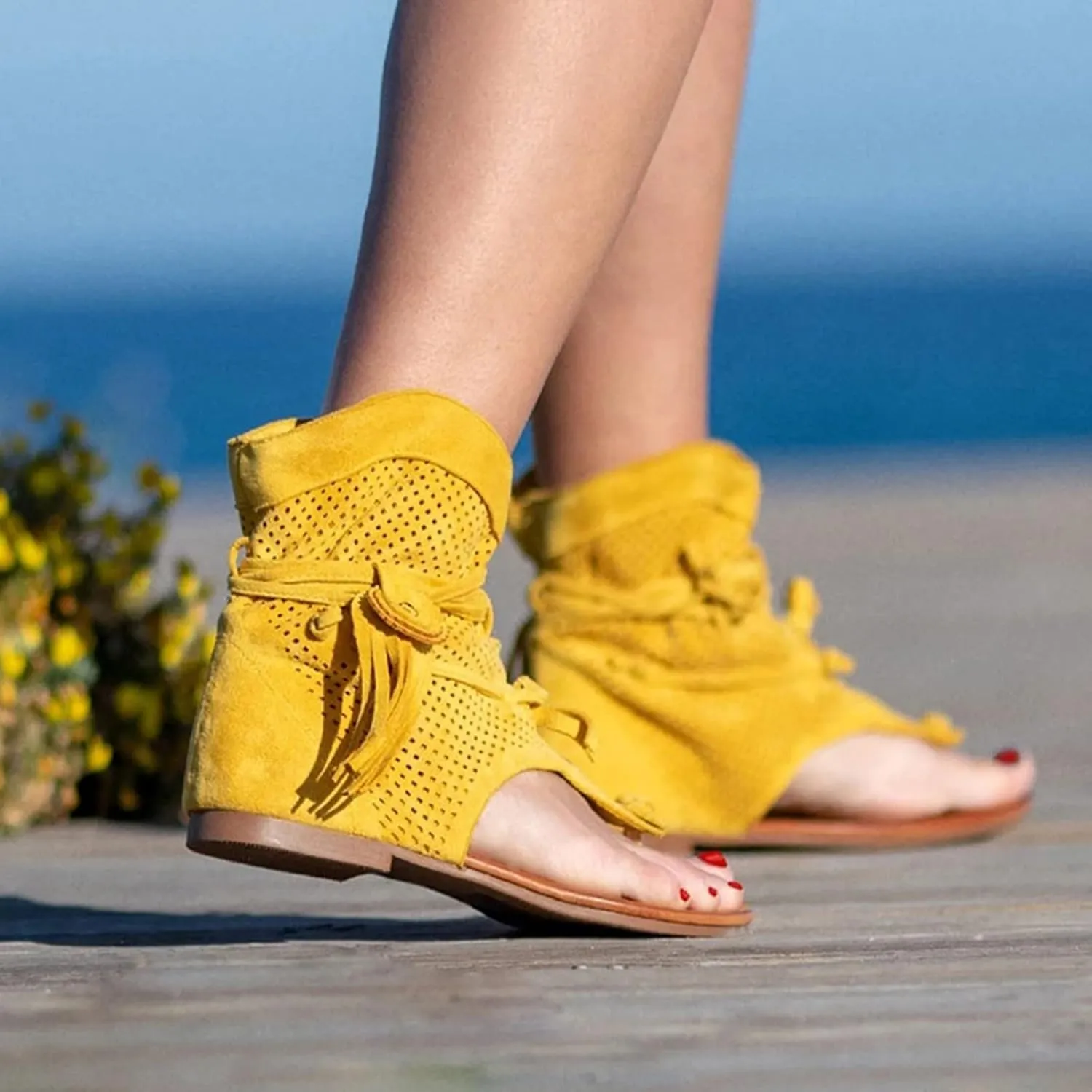 Eduavar Sandals Women Comfortable, Orthopedic Sandals for Women Bohemian Gladiator Fringe Flat Clip Toe Ankle Boots