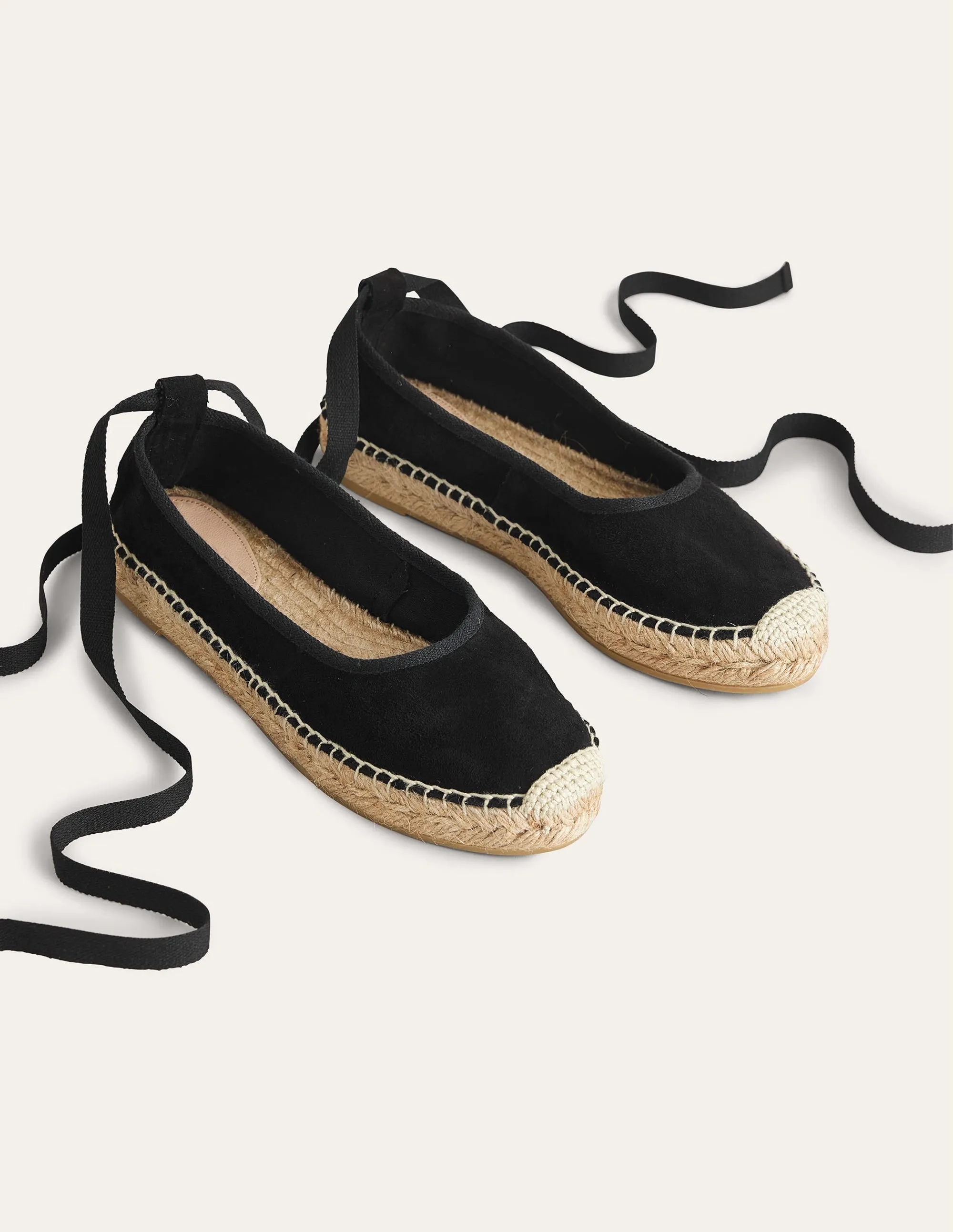Espadrilles mit Knöchelriemchen-Schwarz, Veloursleder