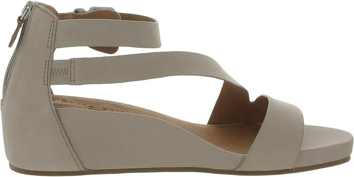 Gentle Souls by Kenneth Cole Women's Gwen Wedge Sandal