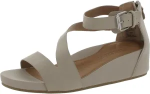 Gentle Souls by Kenneth Cole Women's Gwen Wedge Sandal