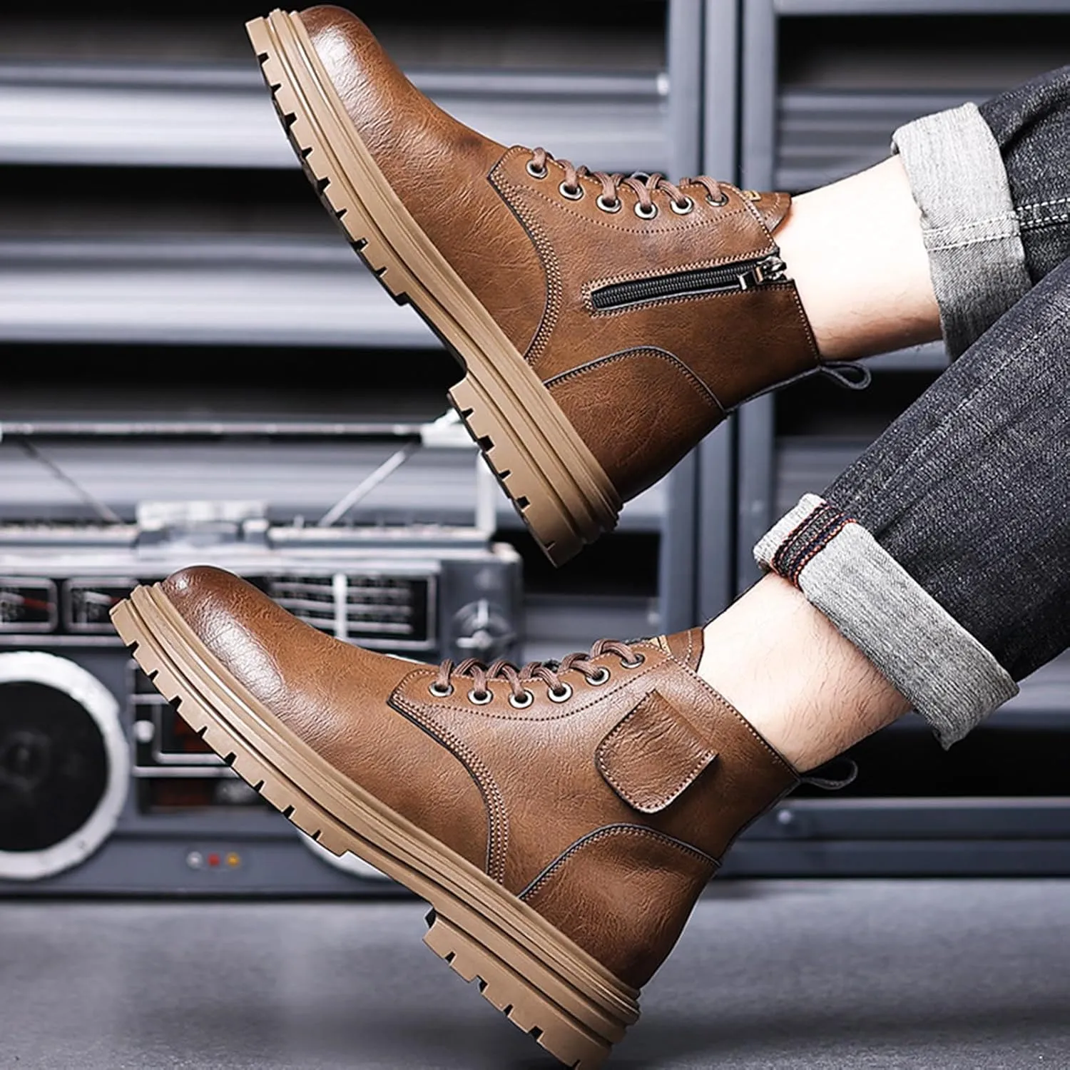 Men's Leather High Top Motorcycle Combat Boots Fashion Casual Winter Fleece-Lined Outdoor Hiking Sneaker Booties Round Toe Lace Up Side Zipper Retro Comfortable Chukka Boots