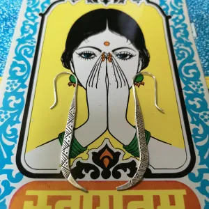 Myanmar wave hook earring