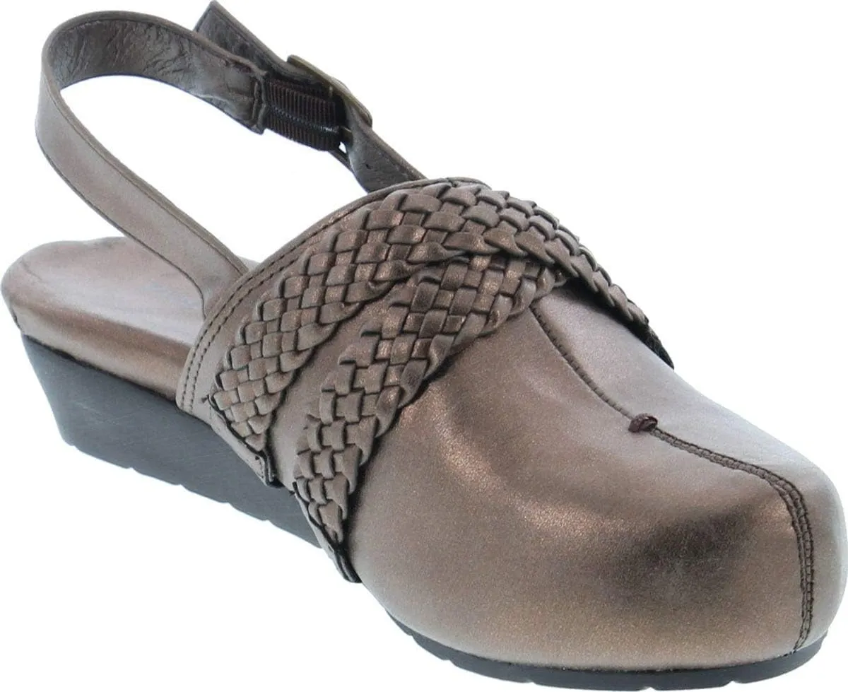 Pierre Dumas Women's Lexy-3 Vegan Leather Braided Accents Adjustable Strap Clogs