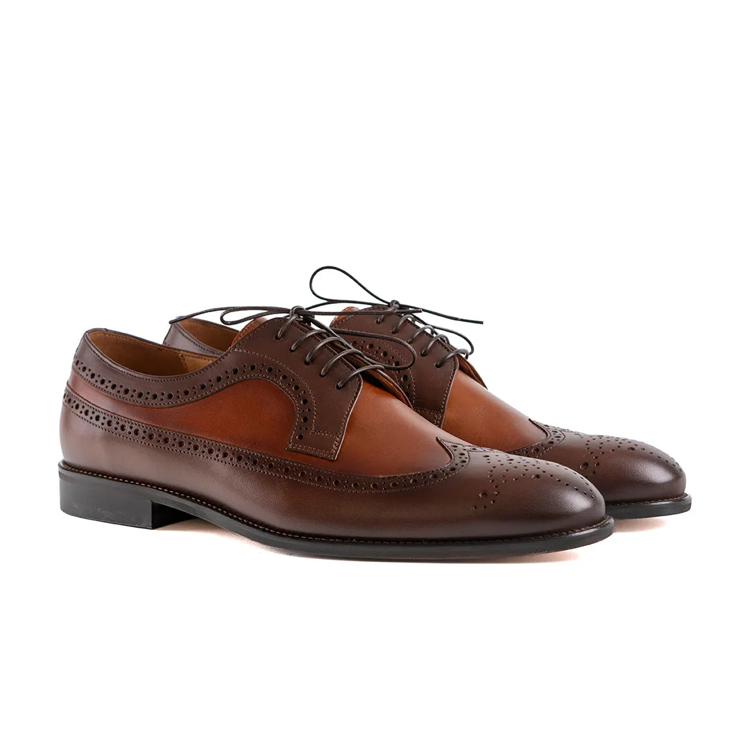 Randall Tone on Tone Brogues in Chestnut