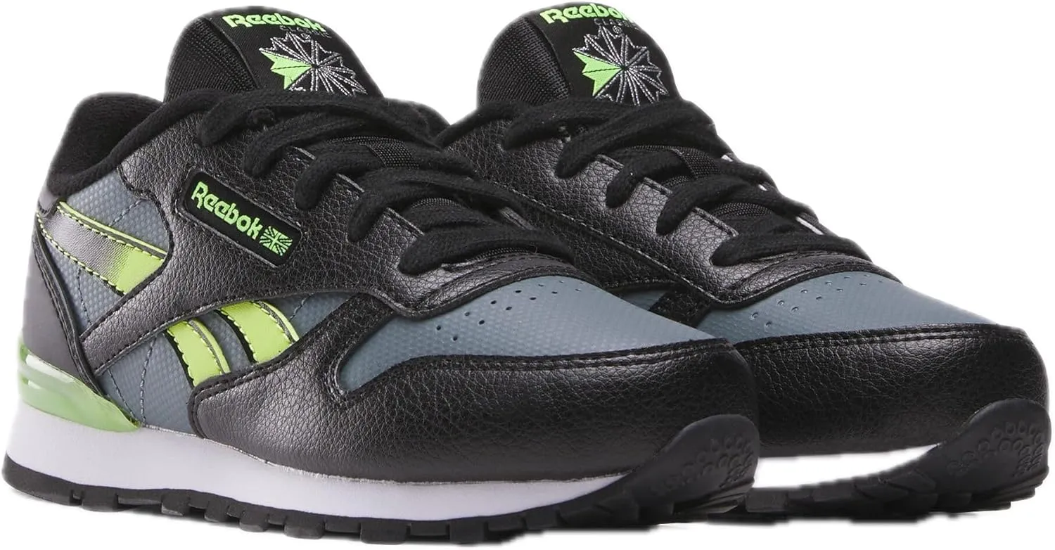 Reebok Unisex-Child Kid's Classic Leather Step N' Flash Sneaker