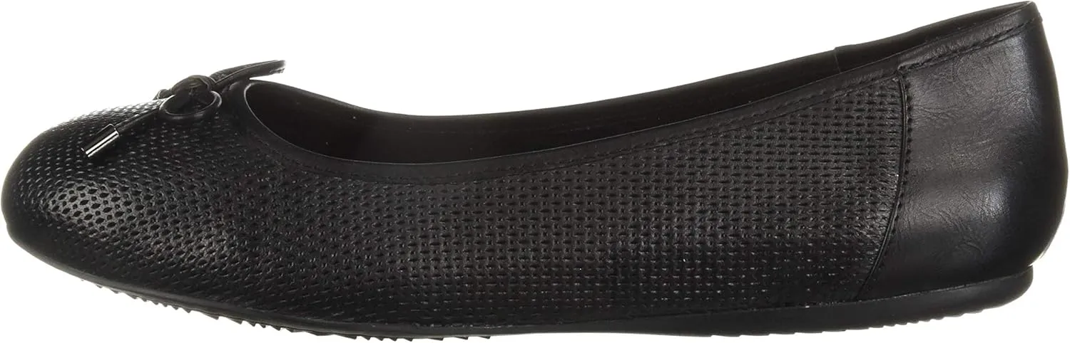 SoftWalk Napa Embossed