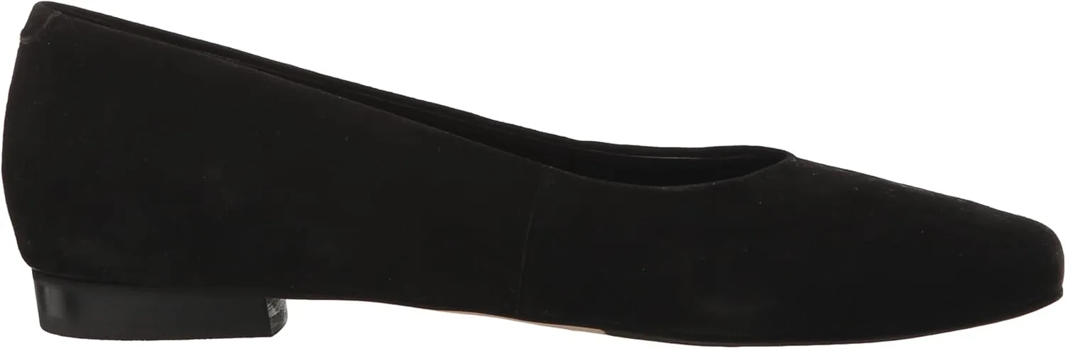 Trotters Women's Emotion Loafer Flat