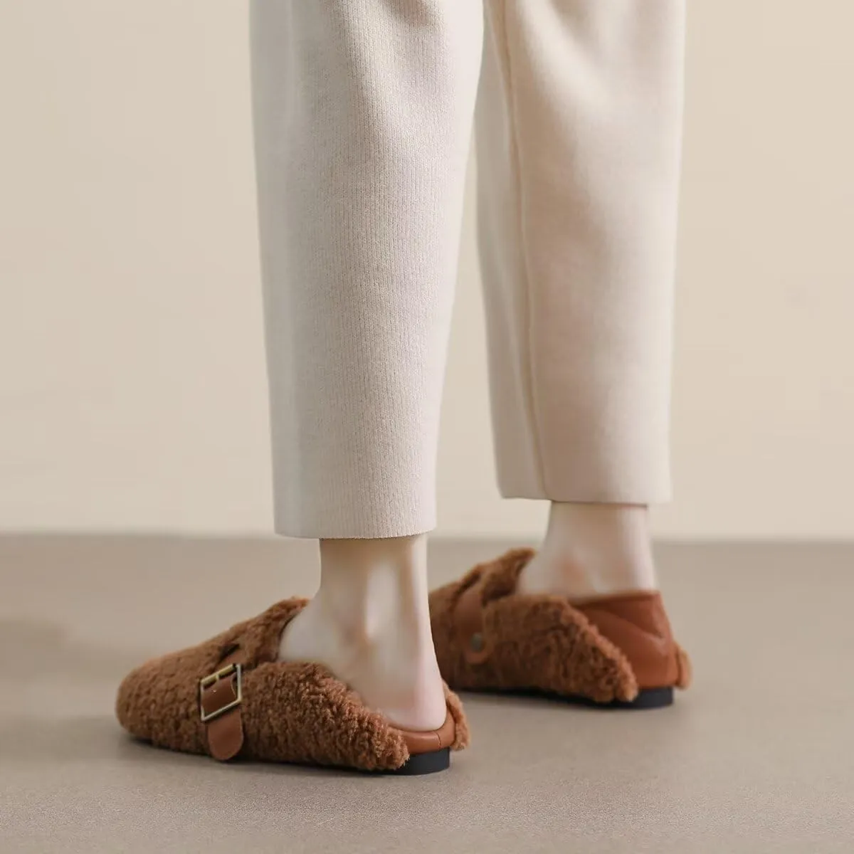 Women Winter Furry Mary Jane Shoes Warm Artificial Lamb Wool Flats Ankle Strap Ladies Indoor and Outdoor Dress Office Bedroom Casual Shoes