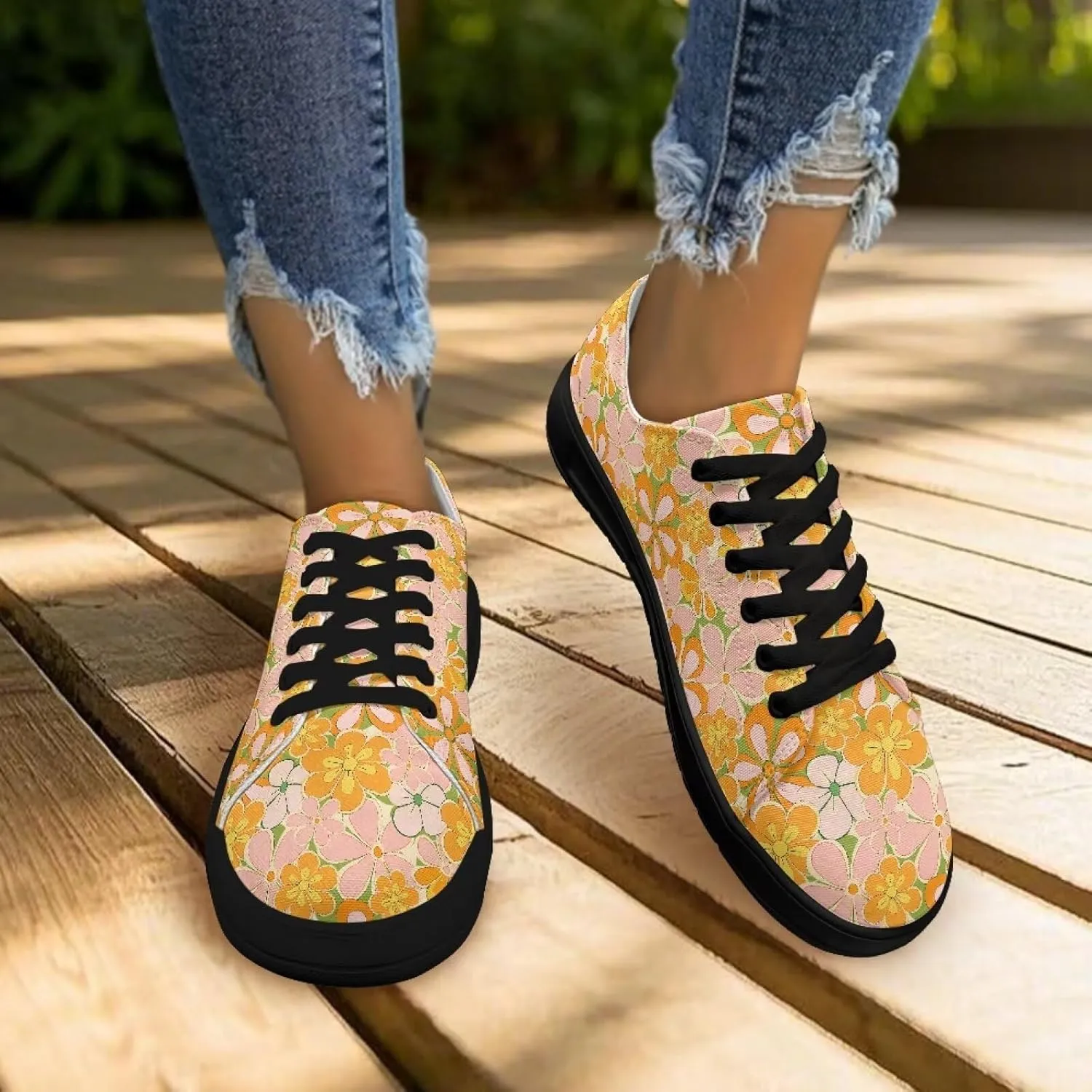 Women's Canvas Sneakers Mesh Lace Up Low Top Sneakers Lightweight Breathable Canvas Tennis Shoes Ladies Running Shoes